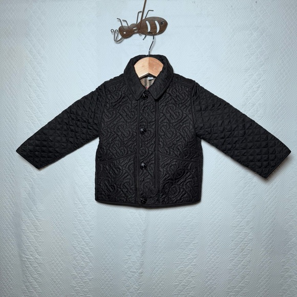 Kids Burberry Black with Trademark Plaid Quilted Jacket Size 2Y - Picture 3 of 16